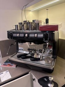 кофемашина профессиональная для кофейни Nuova Simonelli